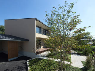 高台の家, Atelier Square Atelier Square Modern Houses Stone Beige