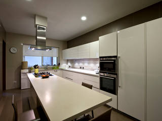Private Residence, Koregaon Park, Pune Chaney Architects Modern Kitchen