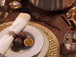 Metropolitan Luxe, LuxDeco LuxDeco Phòng ăn phong cách hiện đại Amber/Gold