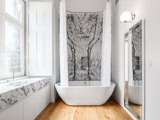 Restauration und Modernisierung in Lisboa, Designsetter Designsetter Colonial style bathroom Bathtubs & showers