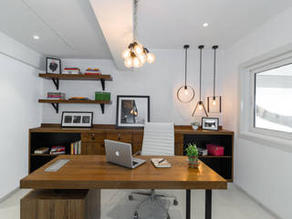 Commercial - Khar, Nitido Interior design Nitido Interior design Study/officeDesks Solid Wood Wood effect