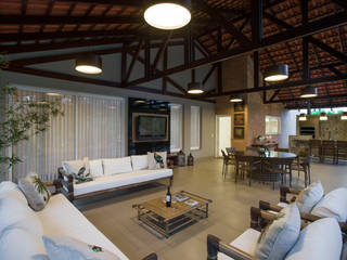 Residencia HJ, Cabral Arquitetura Ltda. Cabral Arquitetura Ltda. Tropical style balcony, veranda & terrace Bamboo