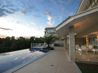 RESIDENCIAL ILHA DO FRADE01, CREATO ARQUITETURA E INTERIORES CREATO ARQUITETURA E INTERIORES Maisons modernes