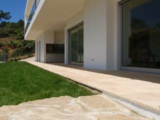 House at Alagoa, Ericeira, é ar quitectura é ar quitectura منازل أسمنت