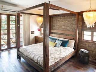 Residential - Juhu, Nitido Interior design Nitido Interior design Rustic style bedroom Solid Wood Multicolored