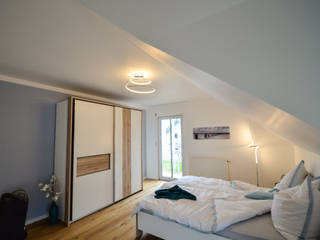 Musterhaus Poing Bavaria, Skapetze Lichtmacher Skapetze Lichtmacher Moderne Schlafzimmer