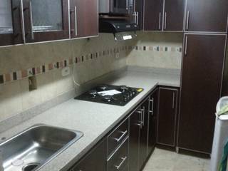 COCINAS INTEGRALES, Cocinas & Jacuzzis Cocinas & Jacuzzis Classic style kitchen