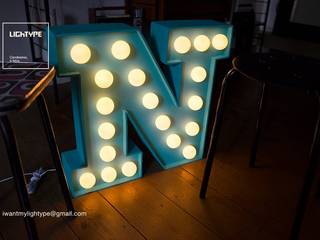 BOLD, LIGHTYPE LIGHTYPE Klassieke huizen