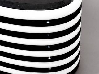 B&W Coffee Table by Ekaterina Elizarova, Elizarova Design Company Elizarova Design Company Гостиная в стиле модерн