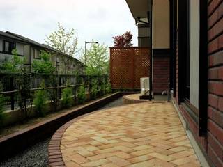 生活を楽しむ庭, Enatsu Garden Architect / 江夏庭苑事務所 Enatsu Garden Architect / 江夏庭苑事務所 モダンな庭