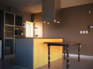 Cocina Mango, Brarda Roda Arquitectos Brarda Roda Arquitectos Modern style kitchen