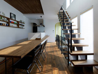 ヴィンテージハウス, 建築設計事務所 KADeL 建築設計事務所 KADeL Modern Living Room Wood Wood effect