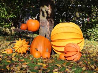 Der Barlooon als Gartendekoration im Herbst, Barlooon Germany GmbH Barlooon Germany GmbH Eclectic style garden