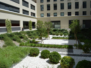 Coeur d'îlot n°17 - La Capelette, Landscape Design Environnement Landscape Design Environnement Commercial spaces