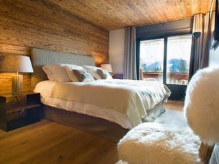 Chalet à Crans Montana, DeerHome DeerHome Rustic style bedroom