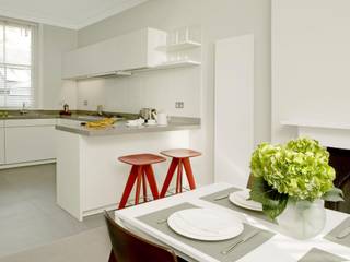 Small U Shaped Kitchen , Elan Kitchens Elan Kitchens Moderne Küchen Weiß