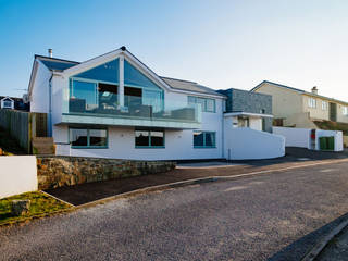 Tregoose, Polzeath, The Bazeley Partnership The Bazeley Partnership Modern houses White
