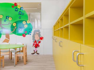 Escuela infantil Pozuelo, Tarimas de Autor Tarimas de Autor Commercial spaces