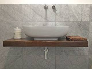 Bagno, Contesini Studio & Bottega Contesini Studio & Bottega Ванная комната в рустикальном стиле Твердая древесина Эффект древесины