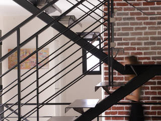Maison Chennevières-Sur-Marne 2, Daniel architectes Daniel architectes Minimalist corridor, hallway & stairs