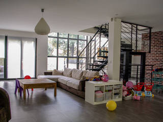 Maison Chennevières-Sur-Marne 2, Daniel architectes Daniel architectes Minimalist living room