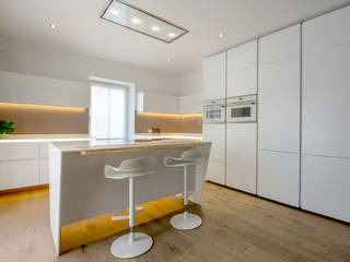 Realizzazioni, FALEGNAMERIA GASPERI SNC FALEGNAMERIA GASPERI SNC Cocinas modernas: Ideas, imágenes y decoración