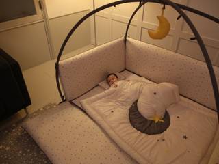 롤베이비범퍼침대Big Moon, 롤베이비 롤베이비 Dormitorios infantiles de estilo moderno