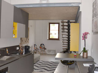 Appartamento Soppalco, DCA Studio - Davide Carelli Architetto DCA Studio - Davide Carelli Architetto Cocinas modernas