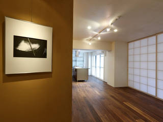 studio304, アーキシップス京都 アーキシップス京都 モダンスタイルの 玄関&廊下&階段