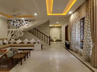 INDEPENDANT HOUSE DESIGNED IN A MINIMALISTIC ORNAMENTAL STYLE,INDEPENDENT HOUSE AT HYDERABAD, KREATIVE HOUSE KREATIVE HOUSE Klassische Wohnzimmer MDF Weiß