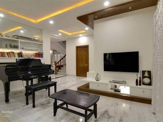 INDEPENDANT HOUSE DESIGNED IN A MINIMALISTIC ORNAMENTAL STYLE,INDEPENDENT HOUSE AT HYDERABAD, KREATIVE HOUSE KREATIVE HOUSE Living room Plywood