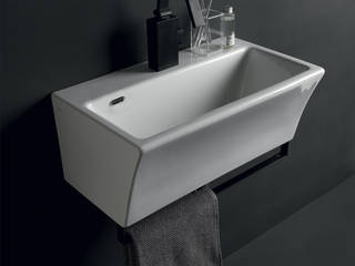Block, Xilon S.r.l. Xilon S.r.l. Modern Bathroom Ceramic White