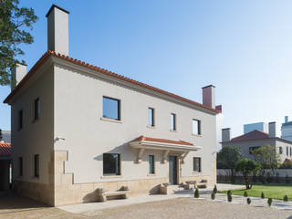 Azevedo Coutinho House, Diana Vieira da Silva Arquitectura e Design Diana Vieira da Silva Arquitectura e Design Casas de estilo moderno