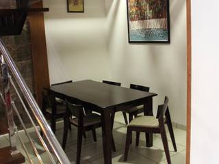 MR. NIMITBHAI DESAI RESIDENCE, INCEPT DESIGN SERVICES INCEPT DESIGN SERVICES Rustic style dining room