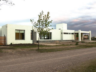 CASA BP, FORMA Arquitectura & Diseño FORMA Arquitectura & Diseño モダンな 家