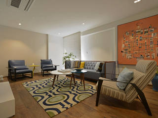 homify Living room Engineered Wood Multicolored
