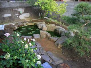 鎌倉市 T邸, 植徳 植徳 Classic style garden Sandstone