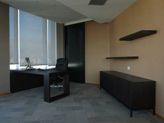Oficina, KRAUSE CHAVARRI KRAUSE CHAVARRI Modern offices & stores