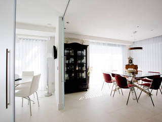 Vivienda unifamiliar aislada minimalista, RENHOGAR RENHOGAR Minimalist dining room