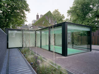 Poolhouse Maastricht, bv Mathieu Bruls architect bv Mathieu Bruls architect Hồ bơi phong cách hiện đại