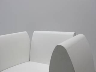 GrandChair, bv Mathieu Bruls architect bv Mathieu Bruls architect 다른 방 플라스틱