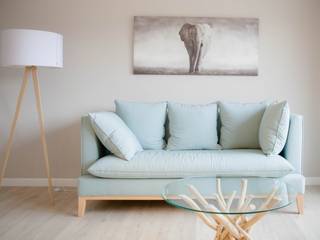 Gościnne poddasze, Projekt Kolektyw Sp. z o.o. Projekt Kolektyw Sp. z o.o. Scandinavian style living room Wood Wood effect