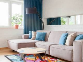 Kobiecy apartament, Projekt Kolektyw Sp. z o.o. Projekt Kolektyw Sp. z o.o. Eclectic style living room Wood Multicolored