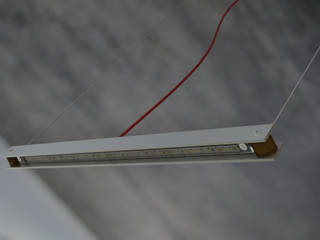 Lineal - Lampara de Colgar LED, Estudio Indo Estudio Indo Salones minimalistas Aluminio/Cinc