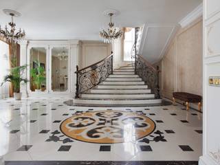 Элегантная классика., АРТэврика АРТэврика Classic style corridor, hallway and stairs پتھر