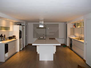 Casa DDC, Zaccanti & Monti arquitectos Zaccanti & Monti arquitectos Modern Kitchen