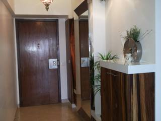 DB WOODS , GOREGAON, J SQUARE - Architectural Studio J SQUARE - Architectural Studio Modern corridor, hallway & stairs