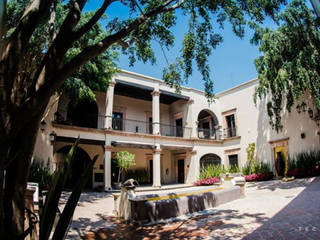 Hotel Mesón de Santa Rosa, Tectónico Tectónico Colonial style garden