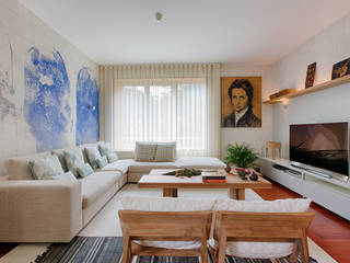 Casa em Leça da Palmeira, ShiStudio Interior Design ShiStudio Interior Design Eclectic style living room