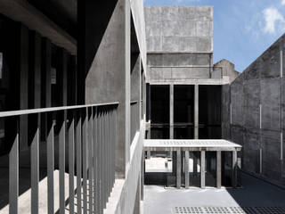 BUBBLESTUDIOS, Ramiro Zubeldia Arquitecto Ramiro Zubeldia Arquitecto Modern style study/office Concrete